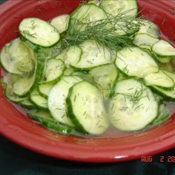 Crisp Dill Cucumbers recipe