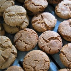 Spicy Molasses Crinkle Cookies recipe