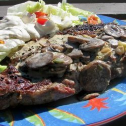 Rib-Eye Steak with Horseradish and Mushroom Cream recipe
