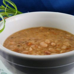 Crock Pot White Bean Soup With Bacon recipe