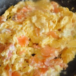 Scrambled Eggs With Lox and Cream Cheese recipe