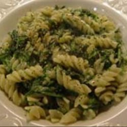 Cheese And Spinach Fettuccine recipe