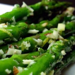 Asparagus With Hazelnut Gremolata recipe