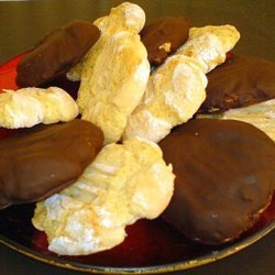 Ricciarelli (Sienese Christmas Cookies) recipe