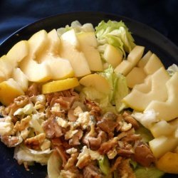 Chicken, Gorgonzola, & Pear Salad recipe