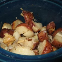 Crock Pot Roasted New Potatoes With Garlic and Herbs recipe