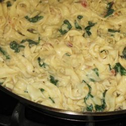 Spinach and Bacon Noodle Toss recipe