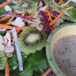 Spinach & Kiwi Salad recipe
