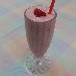Perfect Pineapple Strawberry Smoothie (Healthy Too!) recipe