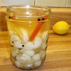 Laura's Pickled Garlic recipe