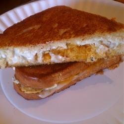 Jalapeno Popper Grilled Cheese Sandwich recipe