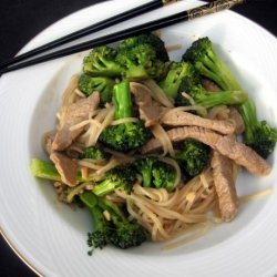 Garlic Beef With Noodles and Broccoli recipe