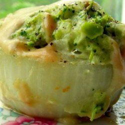 Broccoli Stuffed Vidalia Onions recipe