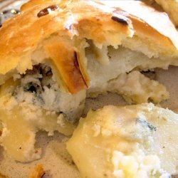 English Stilton and Twice Baked Potato Picnic Pies - Pasties recipe