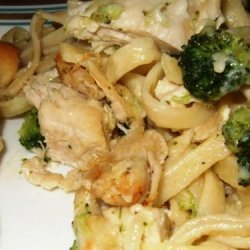 Chicken and Broccoli Fettuccini Bake recipe