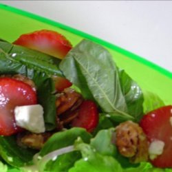Spinach Salad With Strawberries and Caramelized Pecans recipe
