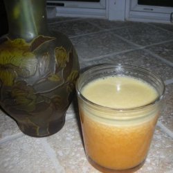 Bryan Adams' Pineapple-Ginger Juice recipe