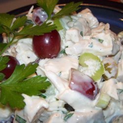 Leslie's Rafferty's  Sunshine Chicken Salad recipe