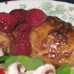 Chicken With  Raspberry  Cream Sauce recipe