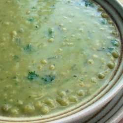 Spinach and Green Pea Soup recipe