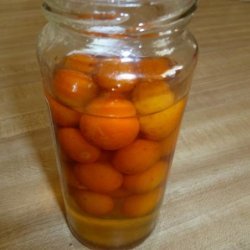 Maggie's Lethal Kumquat Liqueur recipe
