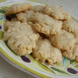 Giada's Pecorino Crackers recipe
