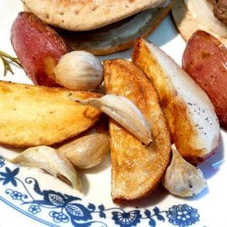 Desirée Potatoes Pan-Cooked With Rosemary and Garlic recipe
