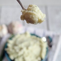 Chive and Garlic Mashed Potatoes recipe