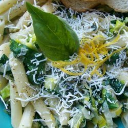 Fusilli With Creamed Leek and Spinach recipe