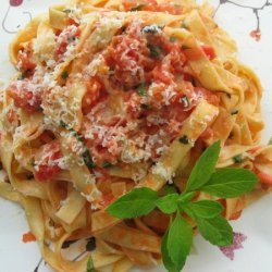 Fettuccini With Spicy Tomato Cream Sauce recipe