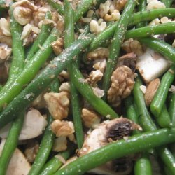 Green Bean And Walnut Salad recipe