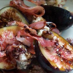 Fig, Prosciutto, Gorgonzola Salad recipe