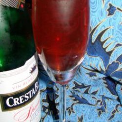 Cranberry Kir Champagne Cocktail recipe