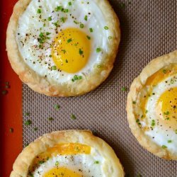 Cheesy Egg Puffs recipe
