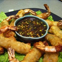 Crunchy Shrimp Wontons With Green-Onion Dipping Sauce recipe