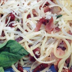 Spaghetti With Pancetta and Sun-Dried Tomatoes recipe