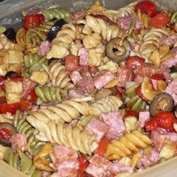 Kathy's Delicious Italian Pasta Salad recipe
