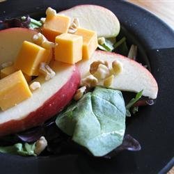Jackie's Spinach and Apple Salad recipe