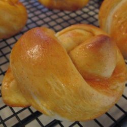 Hot Knots With Sweet Onion Dip recipe