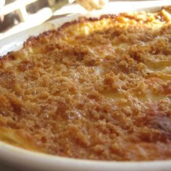 The Realtor's Garlicky Potatoes Au Gratin recipe