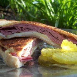 Grilled  Roast Beef and Smoked Gouda Cheese Sandwich recipe