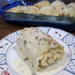 Chicken and Cheese Rotolo With Many Cloves Garlic Sauce recipe
