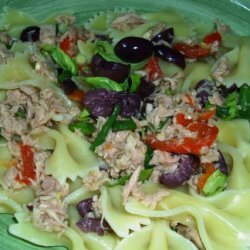 Javier's Farfalle Tonno With Fresh Basil and Greek Olives recipe