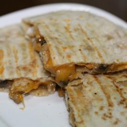 Chicken, Mushroom and Cheese Quesadillas recipe