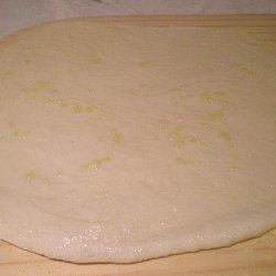 Olive Oil Pizza Dough -- No Kneading Needed! -- recipe