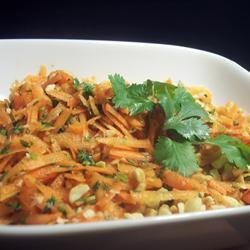 Gujarati Carrot and Peanut Salad recipe