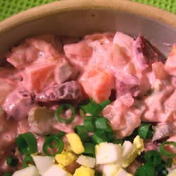 Ensalada Roja con Pollo (Red Salad with Chicken) recipe