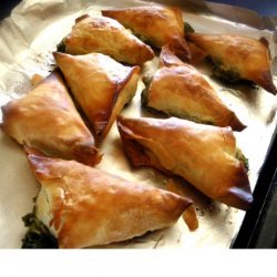Mini Spanakopita (Greek Spinach Pies) recipe
