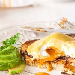 Vegetarian Eggs Benedict recipe