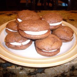 Whoopie Pies With 7 Minute Frosting recipe